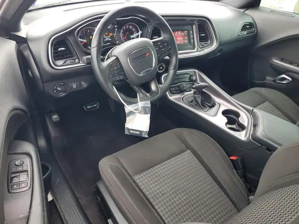 2C3CDZAG3HH549270 2017 DODGE CHALLENGER - Image 8