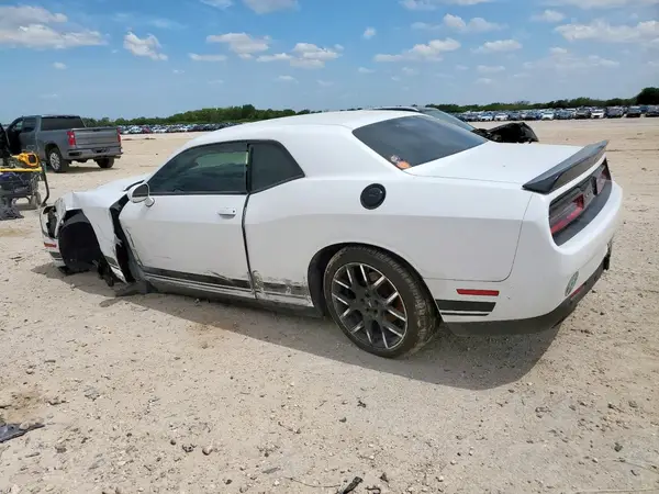2C3CDZAG3HH550953 2017 DODGE CHALLENGER - Image 2