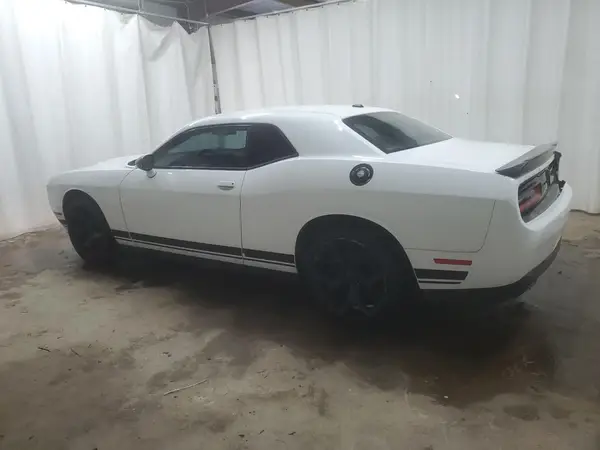 2C3CDZAG3HH554758 2017 DODGE CHALLENGER - Image 2