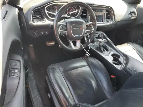 2C3CDZAG3HH567395 2017 DODGE CHALLENGER - Image 8