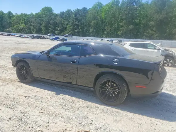 2C3CDZAG3HH573939 2017 DODGE CHALLENGER - Image 2
