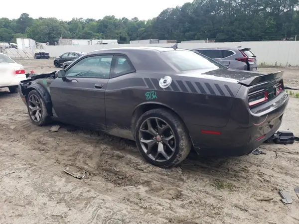 2C3CDZAG3HH584875 2017 DODGE CHALLENGER - Image 2