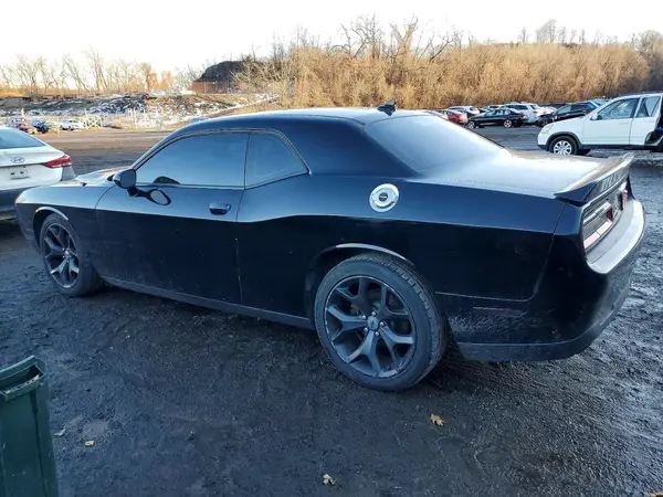 2C3CDZAG3HH592281 2017 DODGE CHALLENGER - Image 2