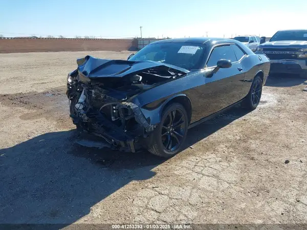 2C3CDZAG3HH613906 2017 DODGE CHALLENGER - Image 2