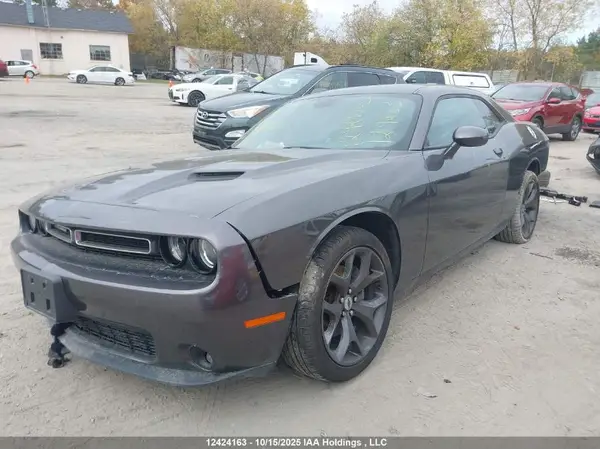 2C3CDZAG3HH618068 2017 DODGE CHALLENGER - Image 2
