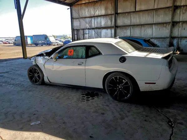 2C3CDZAG3HH633623 2017 DODGE CHALLENGER - Image 2