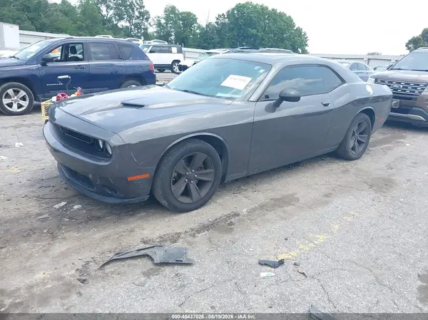 2C3CDZAG3HH638031 2017 DODGE CHALLENGER - Image 2