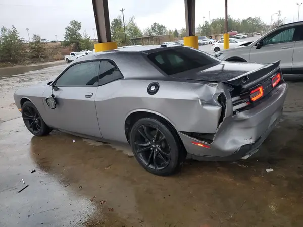 2C3CDZAG3HH640667 2017 DODGE CHALLENGER - Image 2