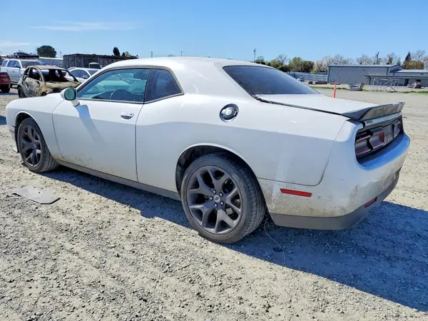 2C3CDZAG3HH653919 2017 DODGE CHALLENGER - Image 2
