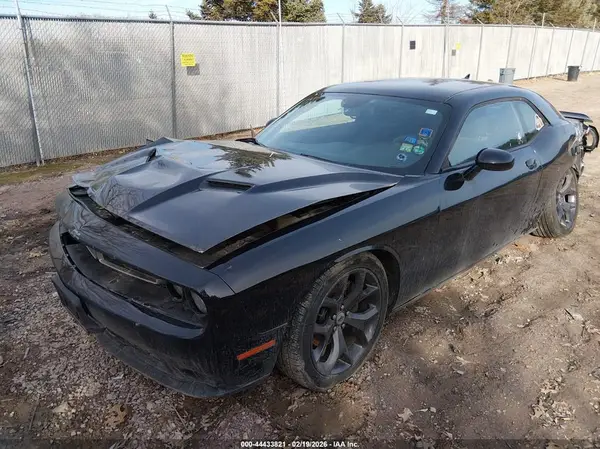 2C3CDZAG3HH666136 2017 DODGE CHALLENGER - Image 2