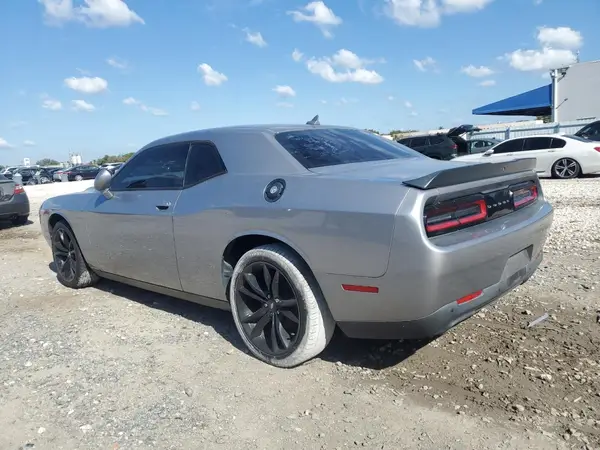 2C3CDZAG3JH118644 2018 DODGE CHALLENGER - Image 2