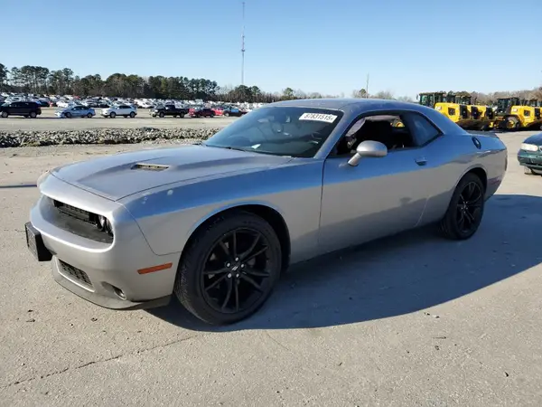 2C3CDZAG3JH118692 2018 DODGE CHALLENGER - Image 1