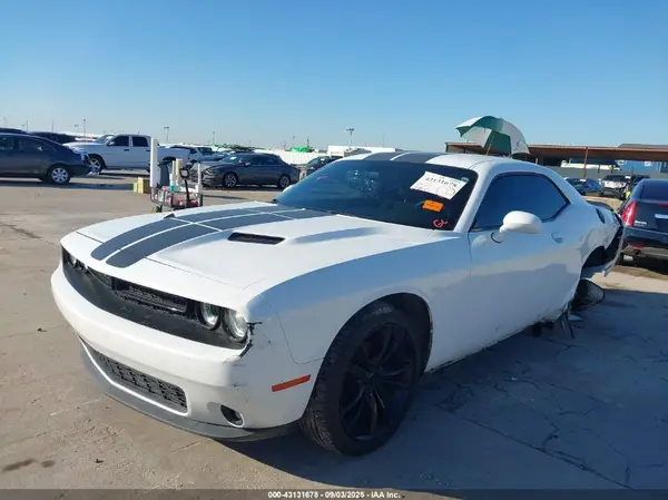 2C3CDZAG3JH131605 2018 DODGE CHALLENGER - Image 2