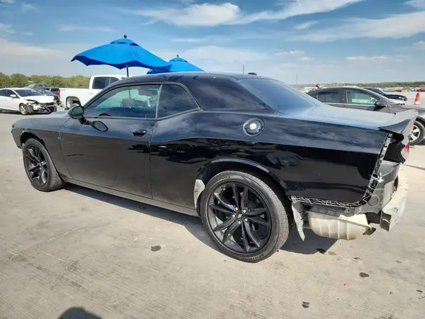 2C3CDZAG3JH131653 2018 DODGE CHALLENGER - Image 2