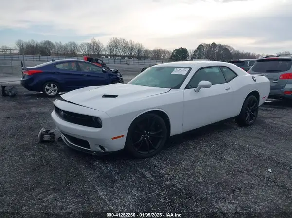 2C3CDZAG3JH138473 2018 DODGE CHALLENGER - Image 2