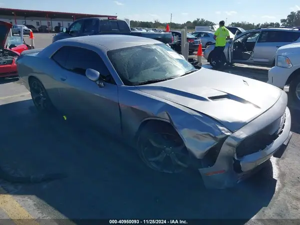 2C3CDZAG3JH138828 2018 DODGE CHALLENGER - Image 1
