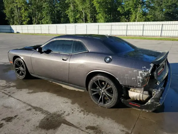 2C3CDZAG3JH172493 2018 DODGE CHALLENGER - Image 2