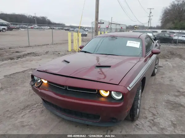 2C3CDZAG3JH202639 2018 DODGE CHALLENGER - Image 2