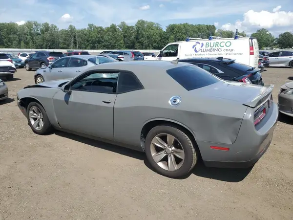 2C3CDZAG3JH229565 2018 DODGE CHALLENGER - Image 2