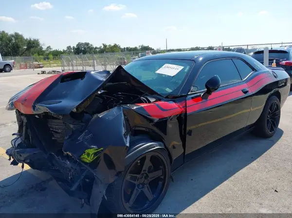2C3CDZAG3JH241537 2018 DODGE CHALLENGER - Image 2