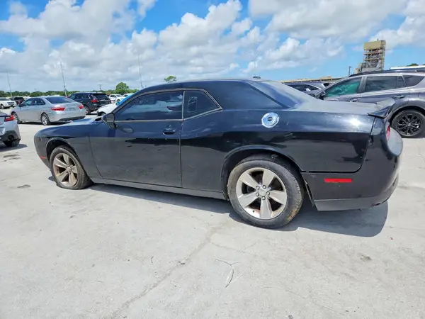 2C3CDZAG3JH241649 2018 DODGE CHALLENGER - Image 2