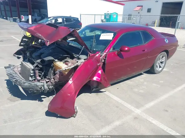2C3CDZAG3JH241831 2018 DODGE CHALLENGER - Image 2