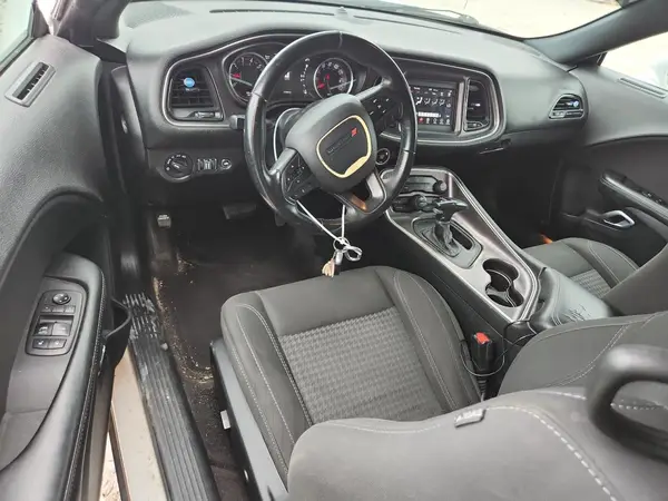 2C3CDZAG3JH270181 2018 DODGE CHALLENGER - Image 8