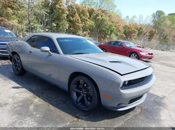 2C3CDZAG3JH270584 2018 DODGE CHALLENGER - Image 1