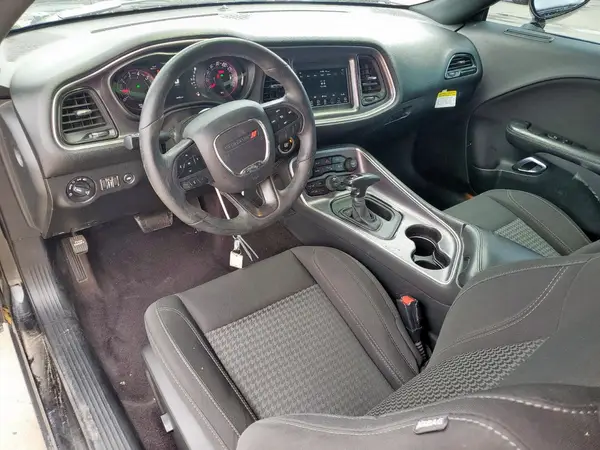 2C3CDZAG3JH270732 2018 DODGE CHALLENGER - Image 8