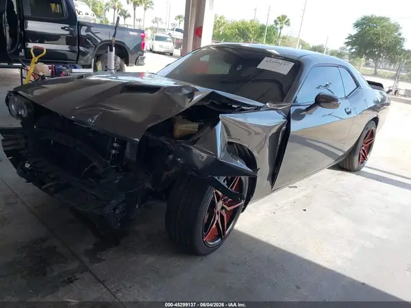 2C3CDZAG3JH279527 2018 DODGE CHALLENGER - Image 2