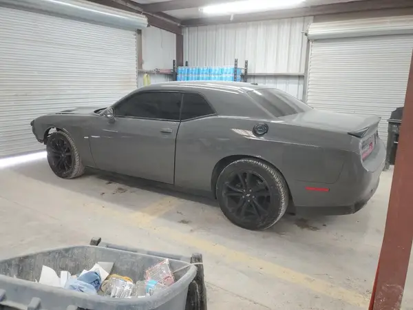 2C3CDZAG3JH280449 2018 DODGE CHALLENGER - Image 2