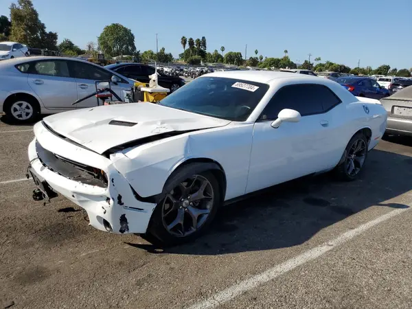 2C3CDZAG3JH305964 2018 DODGE CHALLENGER - Image 1