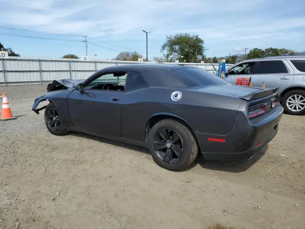 2C3CDZAG3JH310145 2018 DODGE CHALLENGER - Image 2