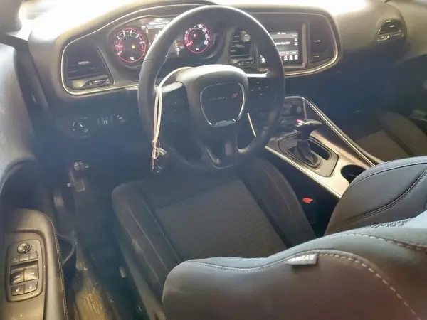 2C3CDZAG3JH310209 2018 DODGE CHALLENGER - Image 8