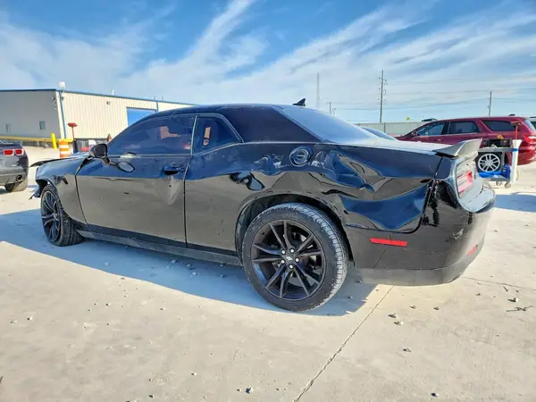 2C3CDZAG3JH311134 2018 DODGE CHALLENGER - Image 2