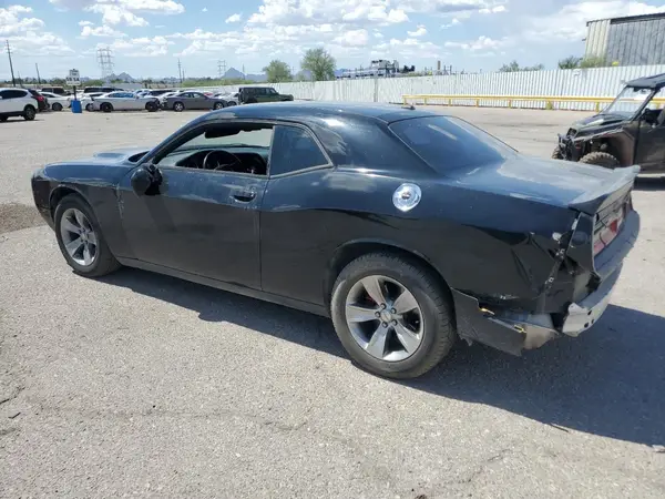 2C3CDZAG3JH321730 2018 DODGE CHALLENGER - Image 2