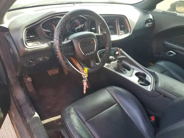 2C3CDZAG3JH322215 2018 DODGE CHALLENGER - Image 8