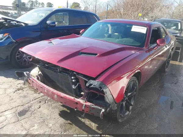 2C3CDZAG3JH332646 2018 DODGE CHALLENGER - Image 2