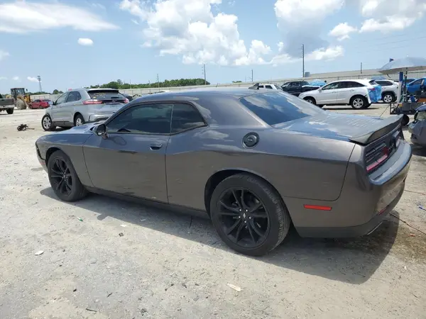 2C3CDZAG3JH332792 2018 DODGE CHALLENGER - Image 2