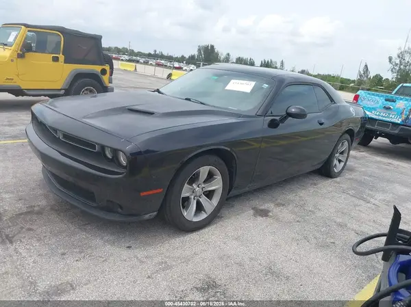 2C3CDZAG3JH332906 2018 DODGE CHALLENGER - Image 2
