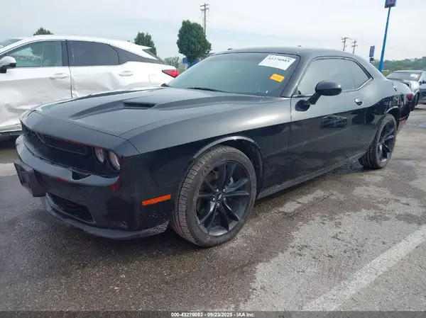 2C3CDZAG3JH333537 2018 DODGE CHALLENGER - Image 2