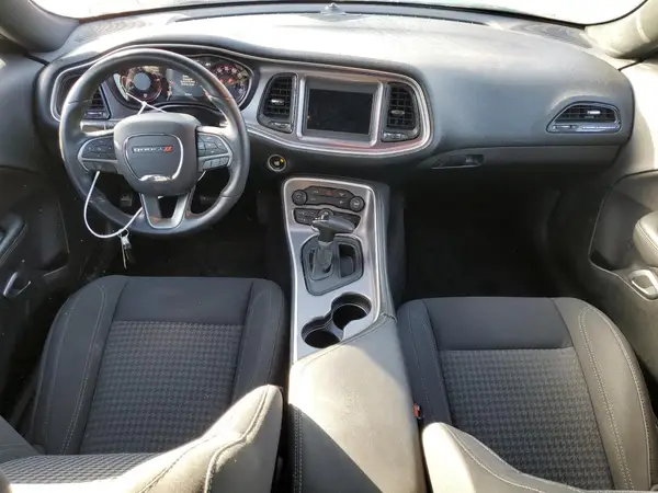 2C3CDZAG3KH507592 2019 DODGE CHALLENGER - Image 8