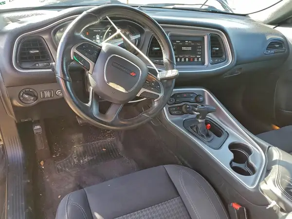 2C3CDZAG3KH530256 2019 DODGE CHALLENGER - Image 8