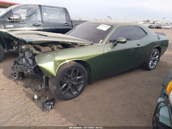 2C3CDZAG3KH587024 2019 DODGE CHALLENGER - Image 2