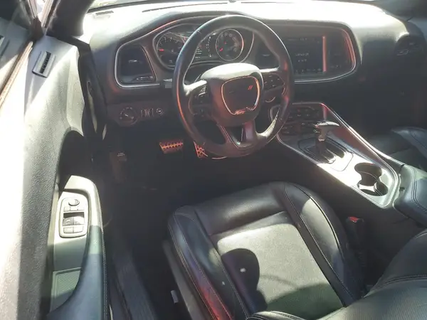 2C3CDZAG3KH602783 2019 DODGE CHALLENGER - Image 8
