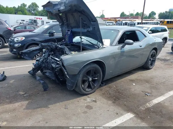 2C3CDZAG3KH616215 2019 DODGE CHALLENGER - Image 2