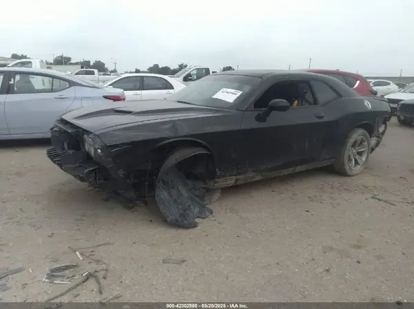 2C3CDZAG3KH616263 2019 DODGE CHALLENGER - Image 2