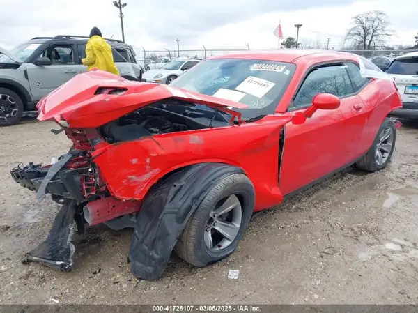 2C3CDZAG3KH629708 2019 DODGE CHALLENGER - Image 2