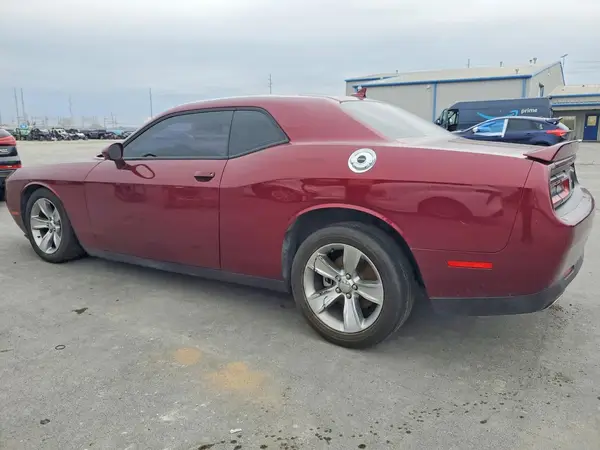 2C3CDZAG3KH649733 2019 DODGE CHALLENGER - Image 2