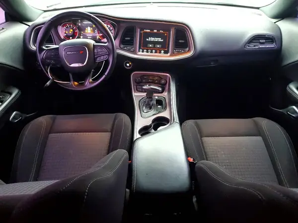 2C3CDZAG3KH649733 2019 DODGE CHALLENGER - Image 8